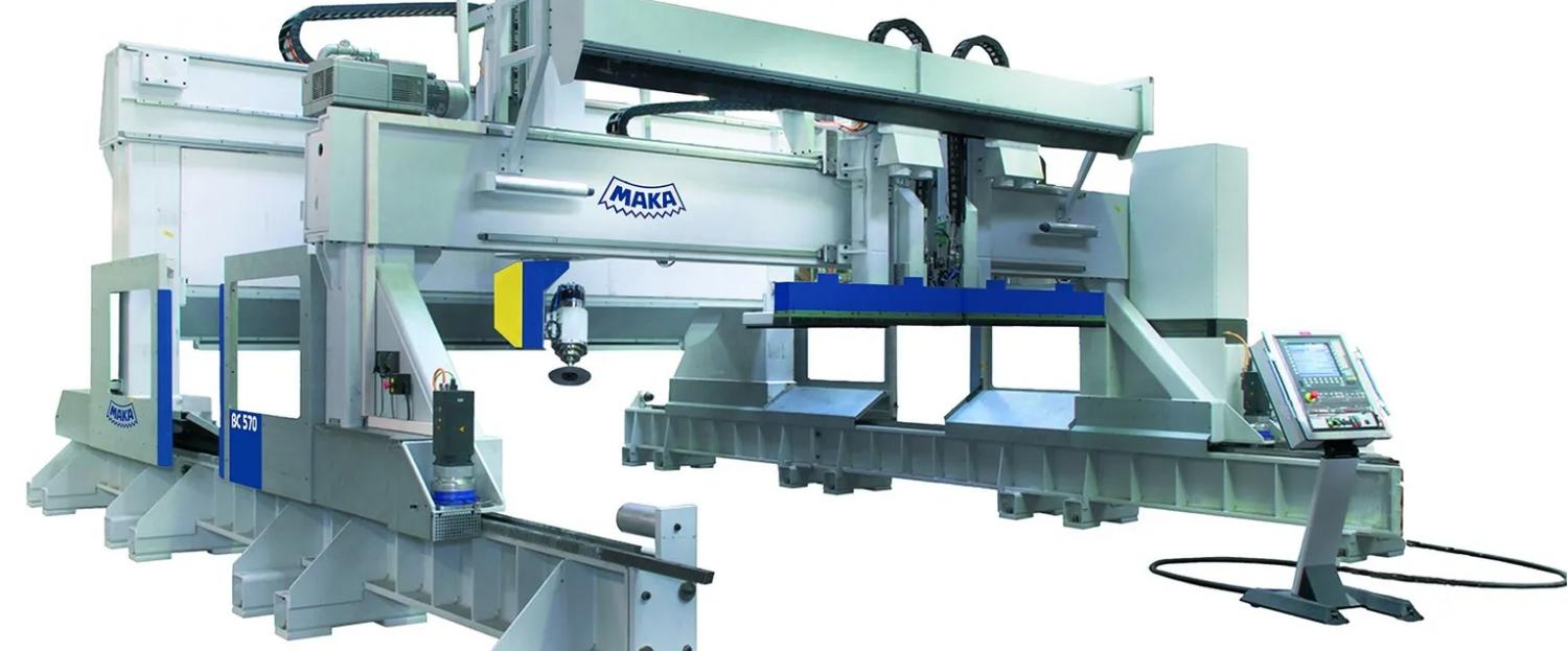CNC – Centru de prelucrare cu 5 axe pentru executia grinzilor incleiate MAKA BC 570