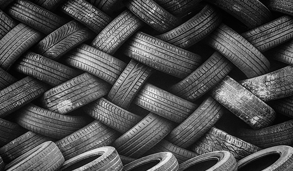 Industria de eliminare a deșeurilor și de reciclare